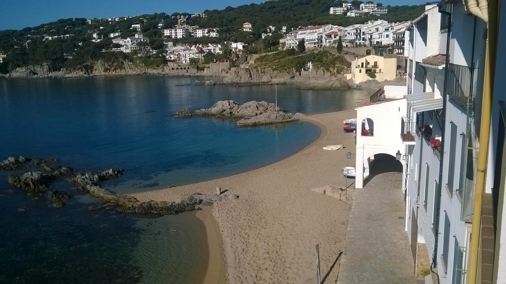 Puig Gros Hotel Mont-ras  Exterior foto