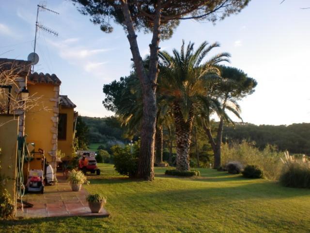 Puig Gros Hotel Mont-ras  Exterior foto